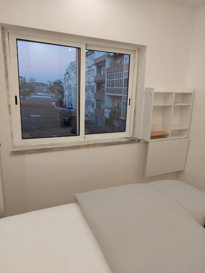 Lisbon South Bay Rooms Almada Ngoại thất bức ảnh